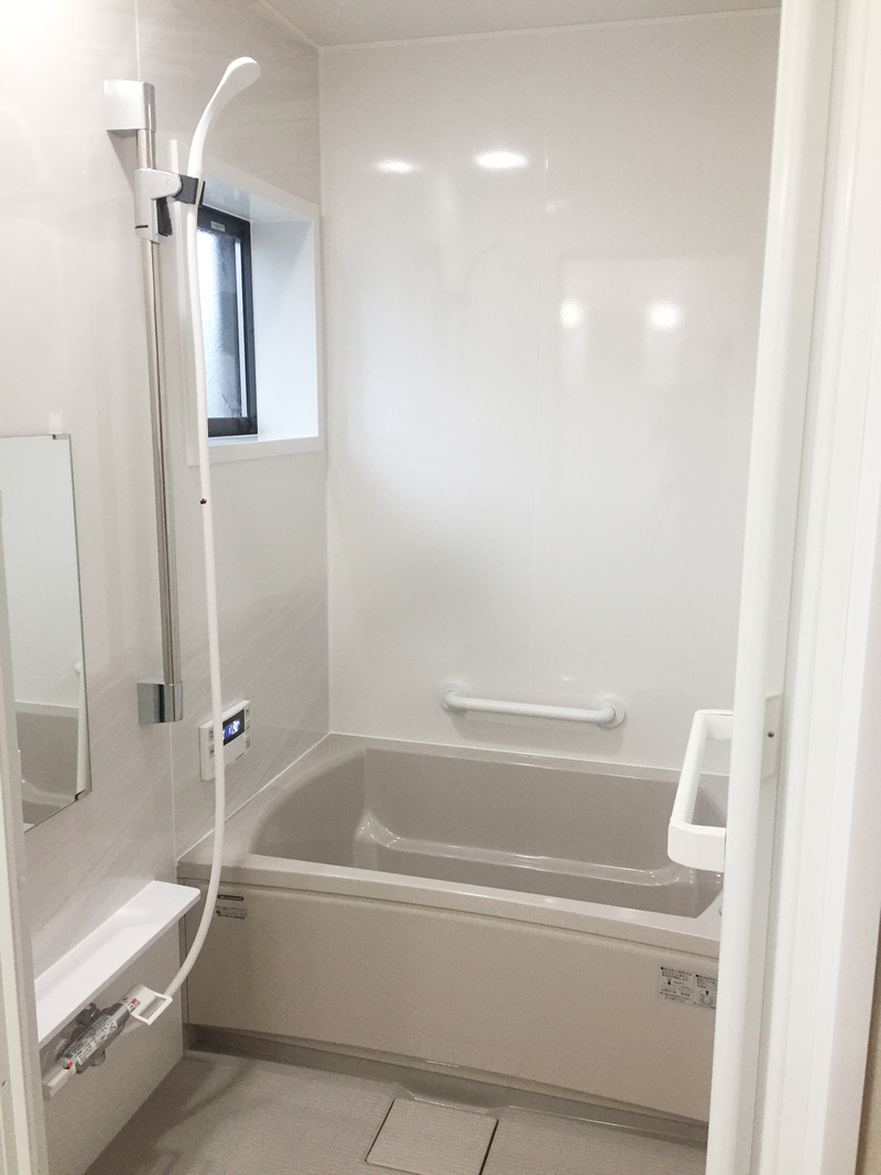 after：乾式のユニットバスになってシロアリのリスクが軽減されました。(水廻りリフォーム)